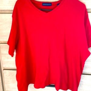 Red short sleeve shirt